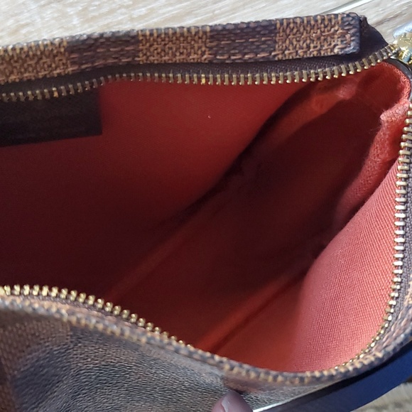 EUC Damier Ebene Canvas Trousse Makeup Bag w/ Strap - Picture 7 of 12